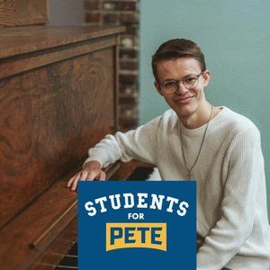 Meet your Posher, Troy